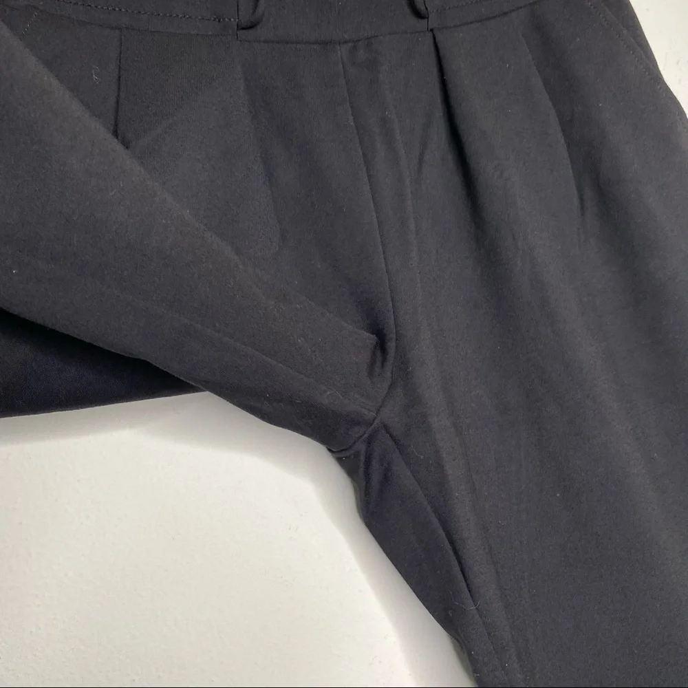 Betabrand black skinny leg soho joggers style w1528